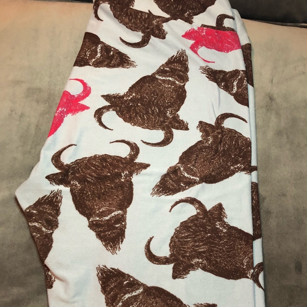 Vintage and Hard to Find Buffalo TC Leggings